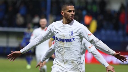 Italienii au reacționat după transferul lui Rivaldinho de la echipa lui Gică Hagi în liga a doua din China