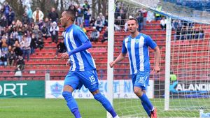 LIVE SCORE CS U Craiova - Poli Timișoara 1-1. Javi Hernandez deschide scorul din penalty, Rocha egalează