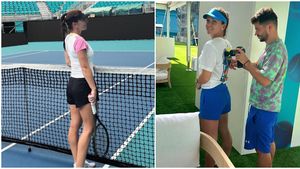 Simona Halep, surprinsă într-o ipostază inedită alături de bărbatul care are grijă de corpul ei înaintea debutului la Miami Open. FOTO
