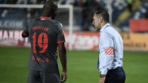 Cum l-a îndepărtat Kopic pe Abdallah de la Dinamo. Nicolescu dă vina pe antrenorul său: „E mai rece”