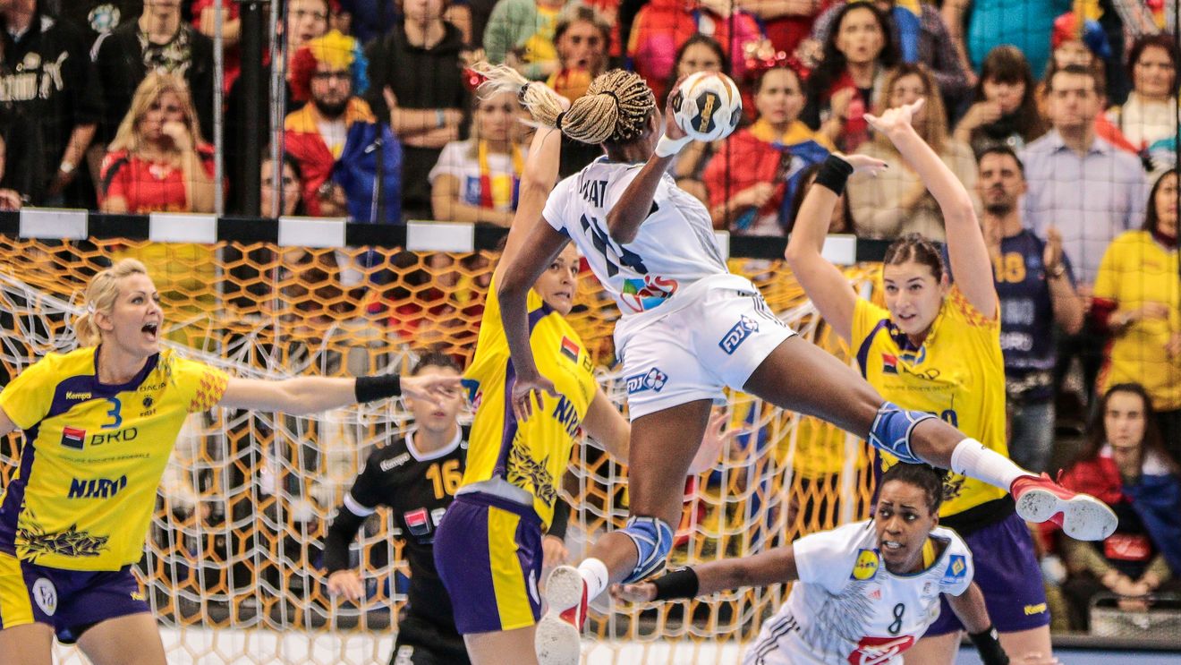 Gabriella Szucs a revenit în echipă cu zâmbetul pe buze: "Urmează partida cu Cehia, una de totul sau nimic. Eu vreau totul!"