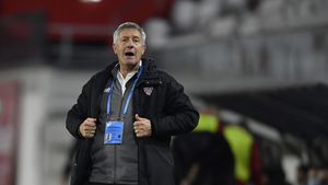 Cristiano Bergodi își felicită elevii după ce Sepsi a umilit-o pe Dinamo: „Eu sunt liniștit”. Ce spune despre fostul antrenor, Leo Grozavu