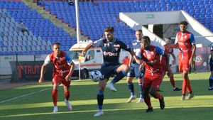 FC Botoșani – UTA Arad 2-1, Live Video Online în etapa a 4-a din Liga 1. FC Botoșani se impune la limită în fața lui UTA și urcă pe primul loc!
