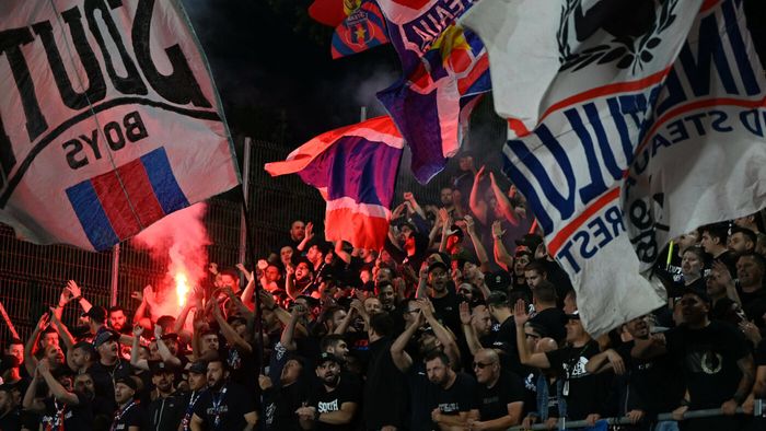 Pe asta nu o știa nici Gigi Becali! „Adversar” neașteptat pentru campioana FCSB în Ghencea! Peluza Sud Steaua vine la primul meci pe care echipa lui Charalambous îl joacă în noul sezon. Cum arată planul. EXCLUSIV