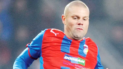 O noapte în club, doi ani de suspendare! Un fotbalist de la Viktoria Plzen a luat-o pe urmele lui Mutu