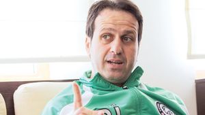 Roni Levi, al cincilea antrenor străin al Stelei