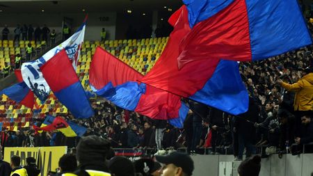 Fanii FCSB-ului, reacție dură la adresa jucătorilor. ”Rușine! Avem 2-3 ”staruri” care fac figurație pe teren!”
