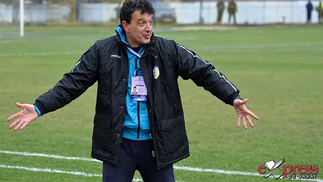 La Caransebeș s-a luat vacanță de la meciurile oficiale,** însă Artimon se gândește la redresarea echipei: 