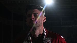 Ce lovitură! Cristi Săpunaru poate deveni antrenorul unei echipe din Superliga. Cum prinde contur scenariul la care nimeni nu se aștepta