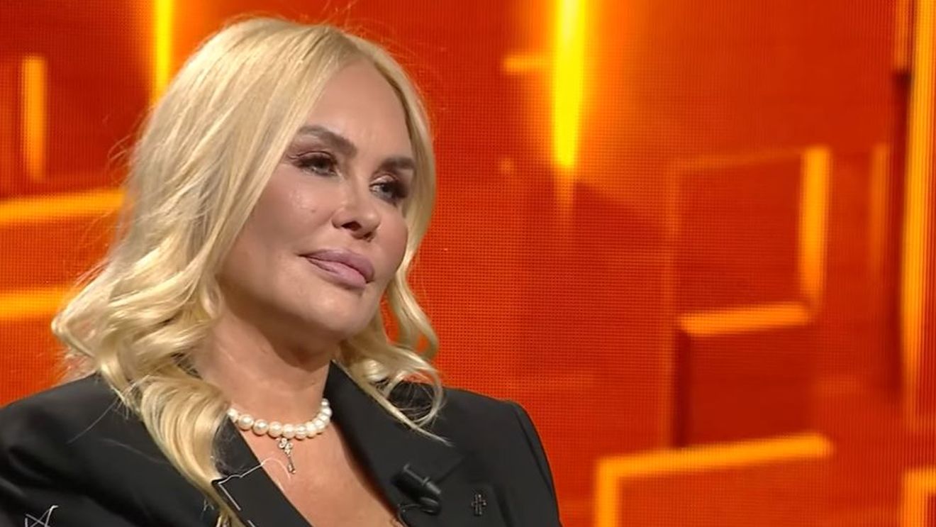 „Tot timpul eram cea mai strâmbă, urâtă!” Cum era Vica Blochina umilită de Victor Piţurcă în timpul relației secrete: „L-am iubit foarte mult. Mi-a făcut mult rău”