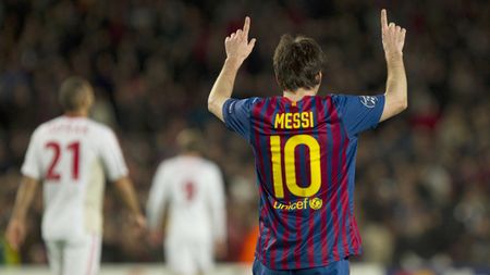 Messi a intrat în istoria Ligii Campionilor!** Argentinianul este PRIMUL jucător care marchează CINCI goluri într-un singur meci