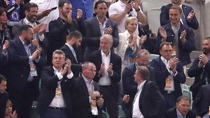 Miliardarul care a avut toată viața o slăbiciune pentru Adi Mutu a fost otrăvit la Kiev