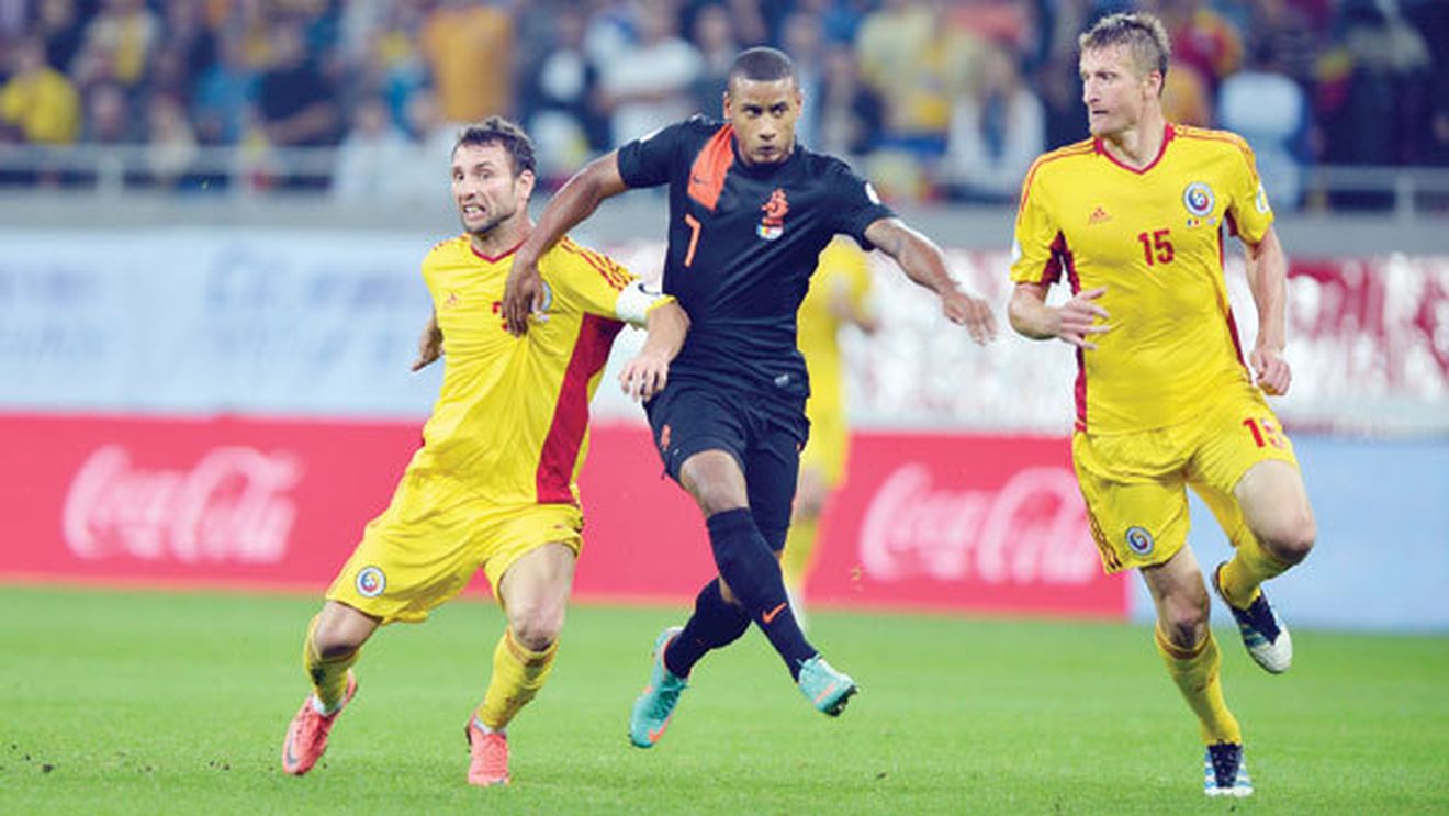 Fisuri în zidul lui Pițurcă! Apărarea ne-a "trădat" în cel mai important meci al grupei