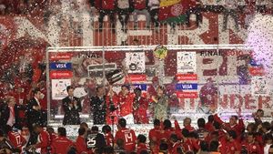 VIDEO Show total în Copa Libertadores! Internacional - Chivas Guadalajara 3-2!