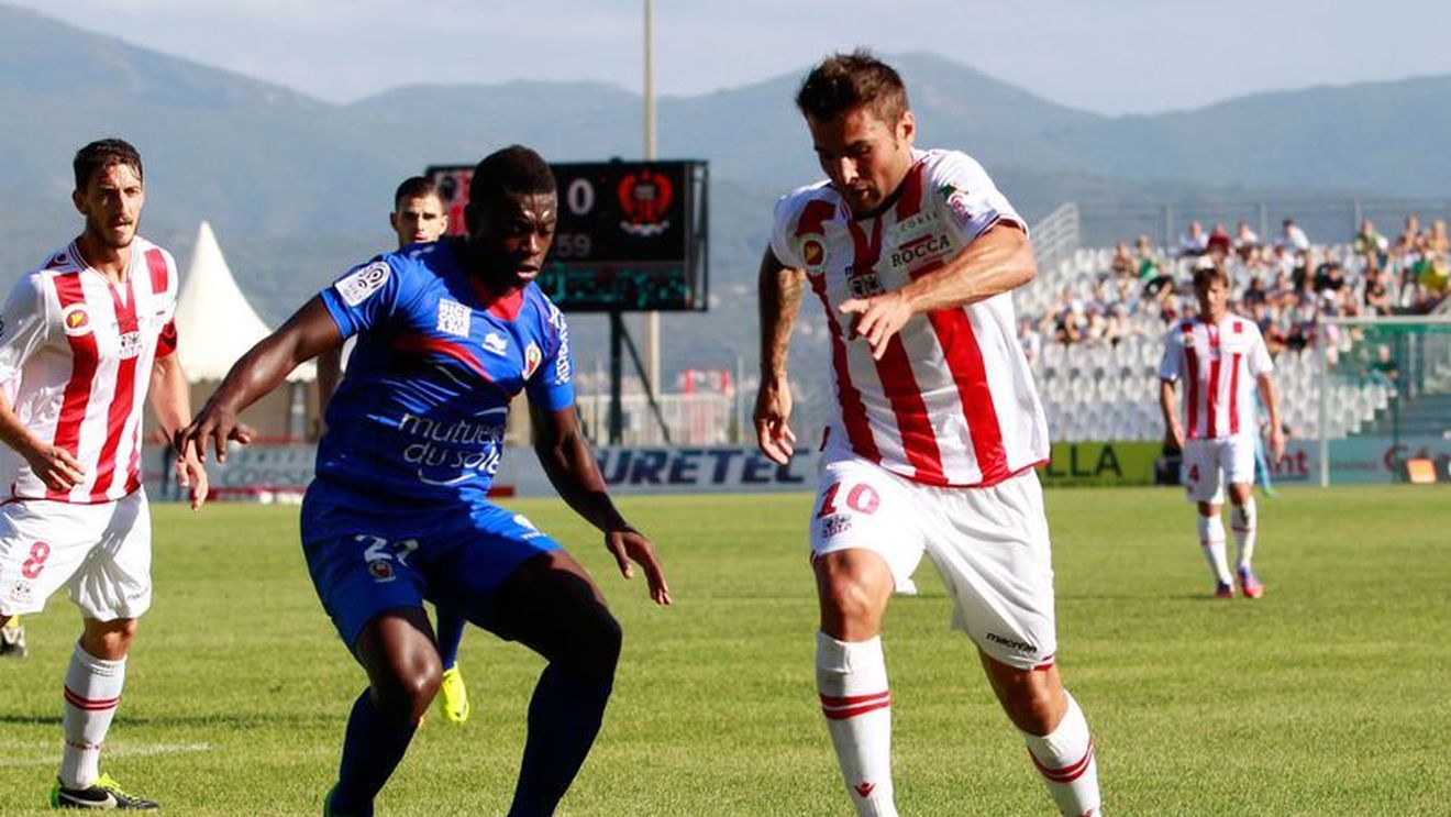 OFICIAL Adrian Mutu și Ștefan Popescu și-au reziliat contractele cu Ajaccio