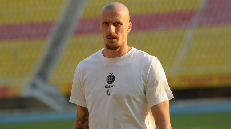 L-a refuzat pe Chiricheș. Primul patron din Superliga care nu-l vrea la echipa lui