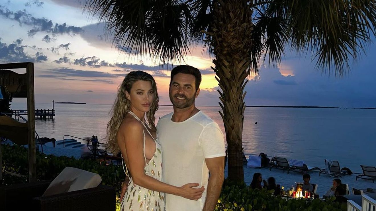 Transformarea incredibilă a Alinei Vidican, fosta soție a lui Cristi Borcea și fina lui Gigi Becali! Cum a ajuns să arate acum și cum o tratează actualul soț: nici milionarul care a condus Dinamo nu își permite aroganțele de lux ale actualului bărbat! | GALERIE FOTO