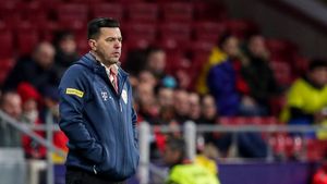 Cosmin Contra, detalii despre situația din Spania: „Echipele ar putea începe pregătirea luni”. Când revine La Liga