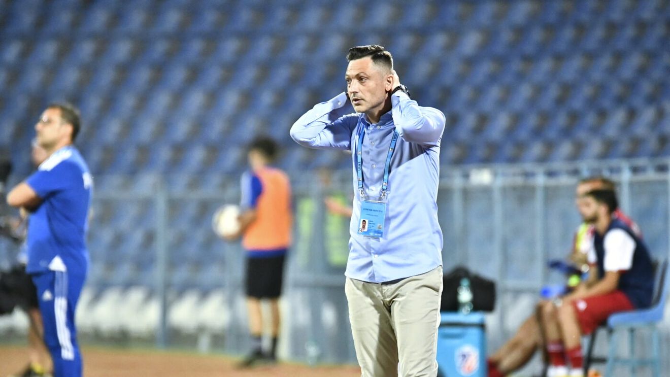 Mirel Rădoi anunță noi transferuri la Universitatea Craiova. „Am stabilit, știm ce vrem! Vorbim de maxim trei jucători!”