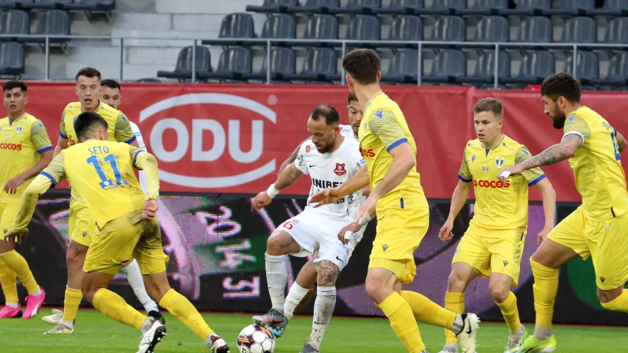 Petrolul Ploiești – Hermannstadt 4-1 Live Video Online, în a 11-a etapă din Superliga. „Găzarii” obțin victoria și urcă pe locul 2 în clasament