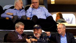 EXCLUSIV | Un mare turneu de tenis "răsare" în România, dar nu la București. Toate detaliile planului pus la cale și dezvăluirea lui Ilie Năstase