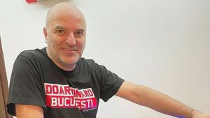 Dan Capatos, atac fără menajamente la adresa conducerii lui Dinamo! Celebrul prezentator TV a dat de pământ cu noii acționari: „Sunt doar niște păcălici colantați în oameni potenți financiar”