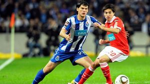 Săpunaru lângă Van Nistelrooy? Vezi câte milioane cere Porto!