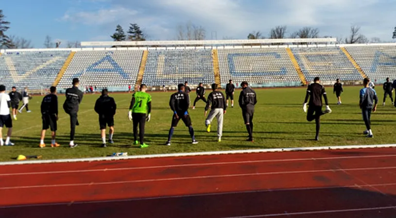 CSM Râmnicu Vâlcea a intrat în cantonament la baza sportivă din Zăvoi.** Pelici consideră că actualul lot își poate îndeplini obiectivul