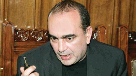 Nețoiu: „La Dinamo e mai rău decât la județ!"