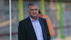 "Dacă Steaua va avea 6 puncte avans, se va rejudeca cazul"