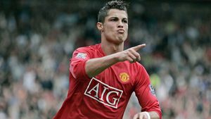 Heinze: "Ronaldo nu pleacă de la Manchester"