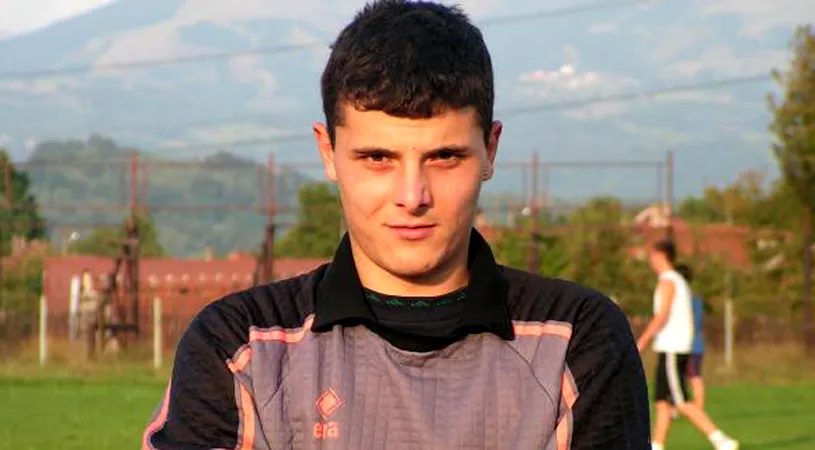 Tonca are probleme  cu mâna