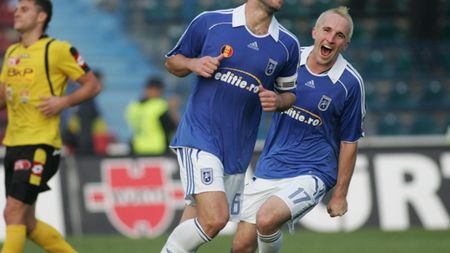 "Trag de jucătorii tineri ca să ajungem la masa bogaților!"