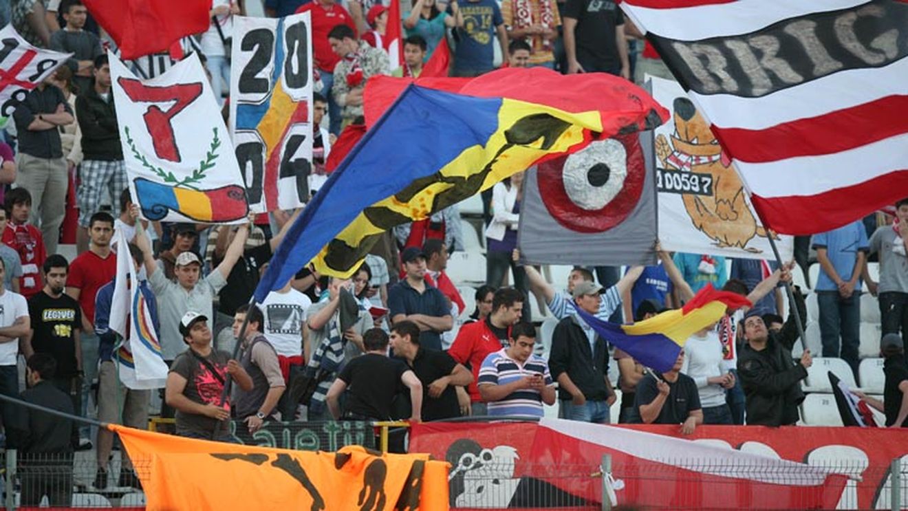 Și bătuți, și cu banii luați!** Amendă de 50.000 RON pentru Dinamo!