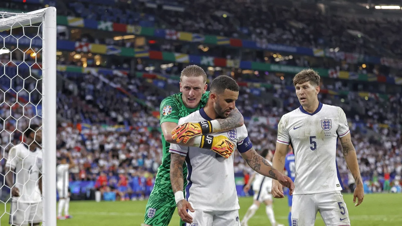 „Spuneți-mi, vă rog, că e Photoshop!”. Cea mai mare gafă defensivă din optimile EURO în Anglia - Slovacia 2-1, din partea unei vedete de la Manchester City
