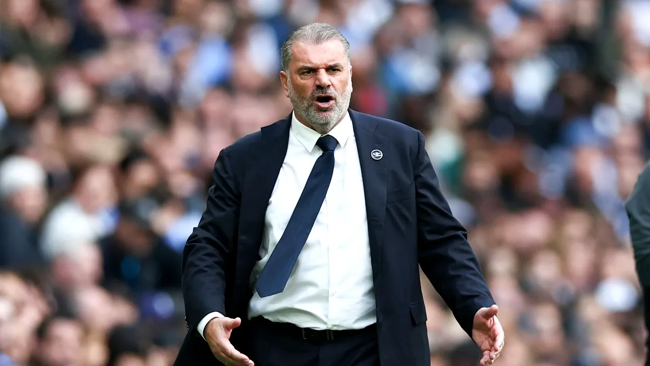 Reacția lui Ange Postecoglou după ce nu l-a băgat deloc pe Radu Drăgușin în Tottenham - West Ham 4-1. Ar putea fi o șansă pentru român