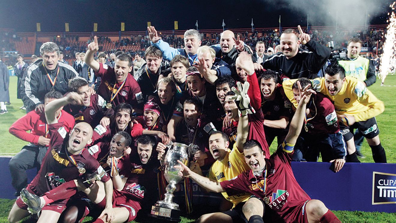 Comentariu Iulian Vâlvoiu: A 90-a ediție a Ligii I a însemnat mai mult show ieftin decât fotbal