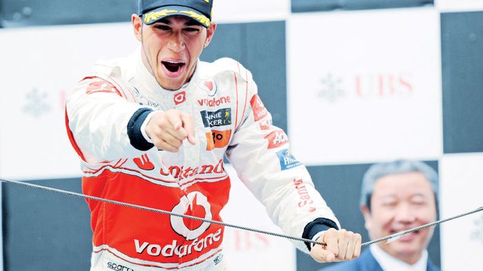 Red Bull nu e invincibilă!** Hamilton a reușit să câștige în China