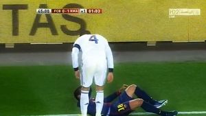 VIDEO: Gest urât al lui Jordi Alba în partida cu Real Madrid. Ramos s-a dus să-i întindă mâna, însă jucătorul BarÃ§ei a reacționat dur