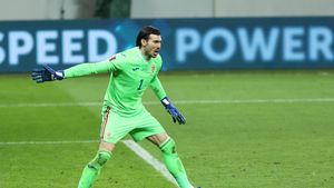 Florin Niță, contract nou după evoluțiile bune de la echipa națională a României! Pe ce perioadă a semnat cu Sparta Praga