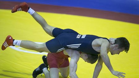 Bronz pentru România la Europenele de lupte pentru juniori. "Putem reveni pe podiumul olimpic"