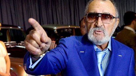 Ion Țiriac, dialog amuzant cu Gerard Pique după Barcelona - Bayern 2-8. „E prima dată când nu te înjur!” ?