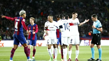 Dezvăluire bombă despre conversația secretă pe care Istvan Kovacs a avut-o înaintea meciului Barcelona – PSG cu Frenkie de Jong! Presa catalană scrie că arbitrul român l-ar fi avertizat pe olandez: „Fii inteligent, dacă vrei să joci în semifinale!”