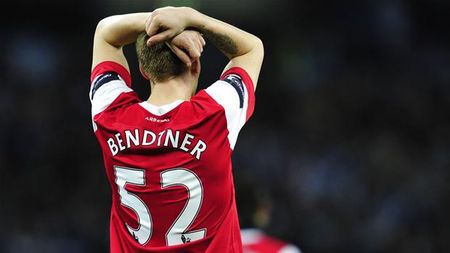 4. Niklas Bendtner - "52", "3"