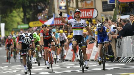 Peter Sagan a spart gheața în Turul Franței, într-o etapă care a traversat trei țări! Geraint Thomas a rămas liderul clasamentului general