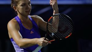 Halep va juca împotriva Serenei Williams în semifinale: "Abia aștept să joc împotriva numărului 1 mondial!" | VIDEO