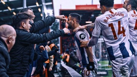 Pleacă de la Brighton în Turcia! Florin Andone "e la Istanbul acum". Anunțul momentului despre atacantul român