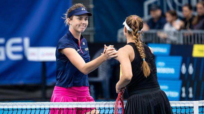 O tânără vedetă din WTA a făcut public mesajul șocant pe care l-a primit după înfrângerea de la Tokyo! Limbaj suburban și jigniri incalificabile la adresa Lindei Noskova | FOTO