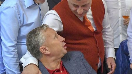 Dan Petrescu a scăpat de demitere: „N-am trecut prin așa perioadă”. Noutăți despre starea de sănătate a patronului Nelu Varga!