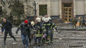 Bogătașii sportului jelesc de la distanță victimele războiului